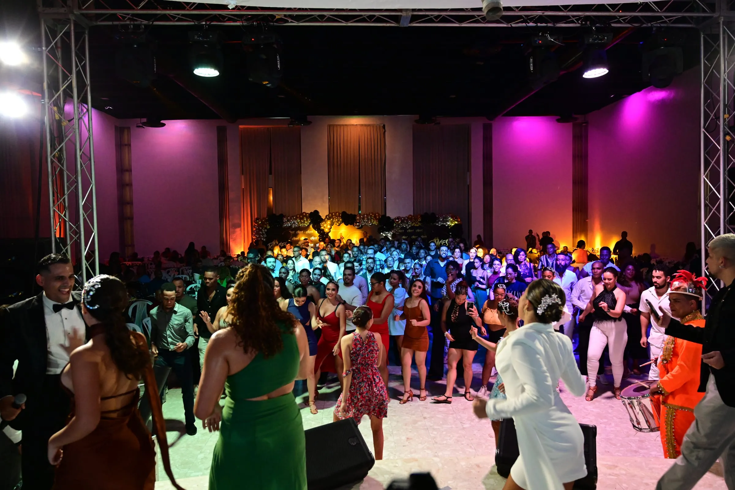 Tercer aniversario de Raíces, foto 46 de 46